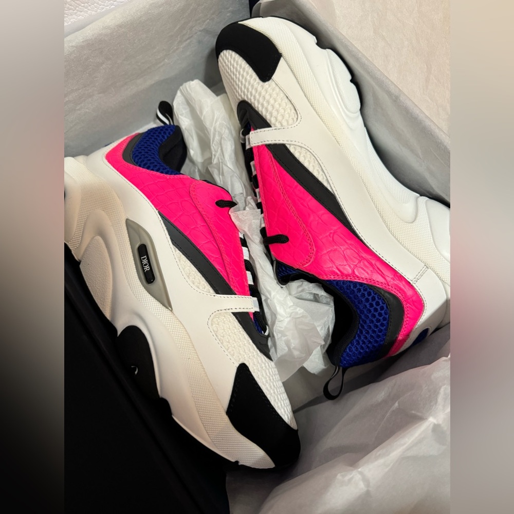 COPY - New men’s b22 with croc detail. Unworn. Perfect condition